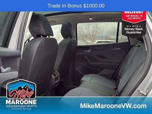 New 2026 Volkswagen Tiguan SE image 8