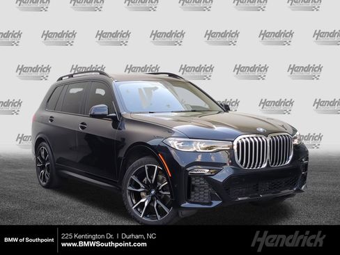 Used 2022 BMW X7 xDrive40i w/ M Sport Package AWD/4WD image 1