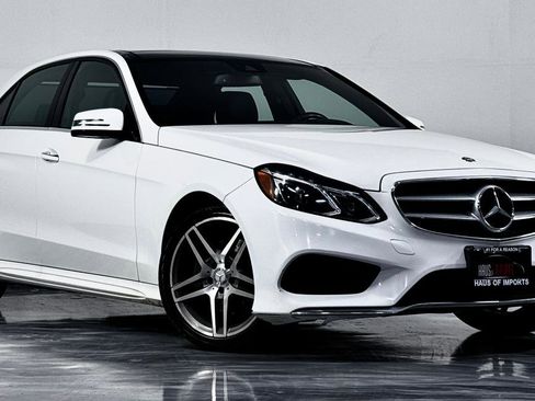 Used 2016 Mercedes-Benz E 350 4MATIC Sedan image 2