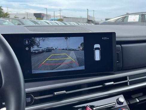 Used 2025 Hyundai Santa Fe SEL FWD image 25