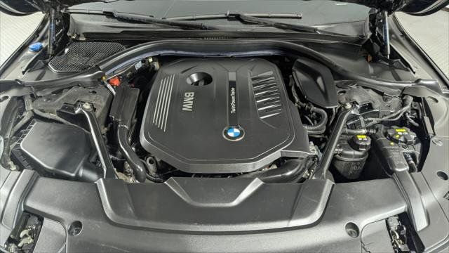 Used 2017 BMW 740i RWD image 33