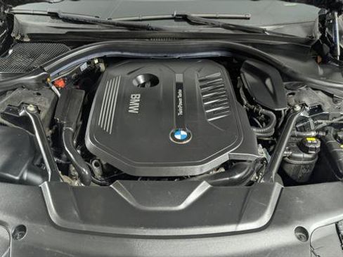 Used 2017 BMW 740i RWD image 33