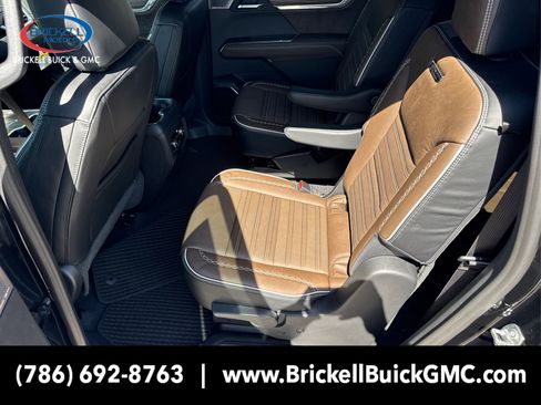 New 2026 GMC Acadia Denali Ultimate image 9