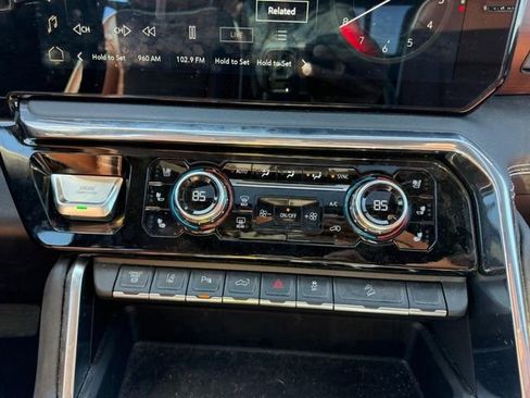 Used 2024 GMC Sierra 2500 Denali Ultimate w/ Max Trailering Package image 14