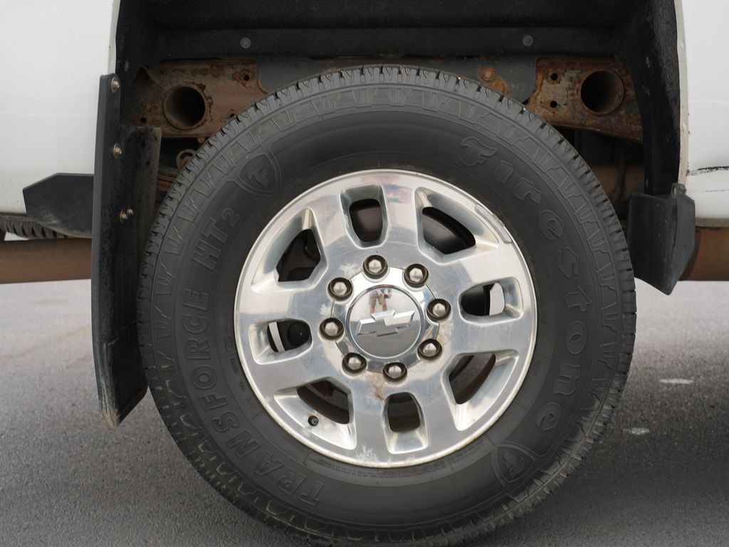 Certified 2016 Chevrolet Silverado 2500 LT w/ LT Convenience Package AWD/4WD image 27