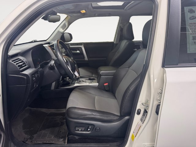 Used 2023 Toyota 4Runner SR5 Premium w/ Moonroof Package AWD/4WD image 8