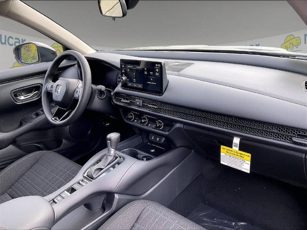 New 2027 Honda HR-V LX image 9