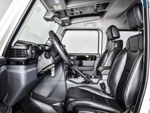 Used 2024 INEOS Grenadier Fieldmaster Edition image 14