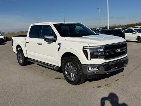 Used 2024 Ford F150 Lariat w/ FX4 Off-Road Package image 5