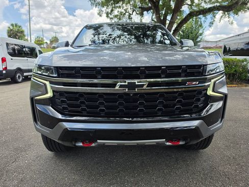 Used 2021 Chevrolet Tahoe Z71 w/ Luxury Package AWD/4WD image 6