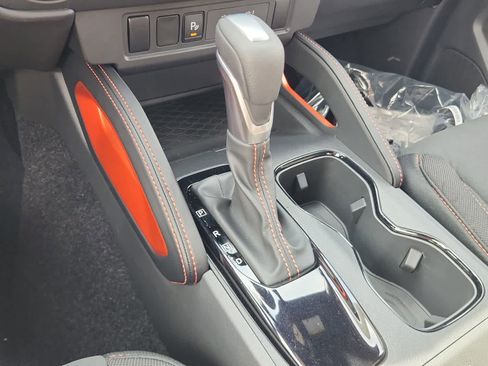 New 2025 Nissan Frontier PRO-4X AWD/4WD image 12