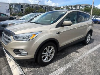 Used 2017 Ford Escape SE w/ Equipment Group 201A