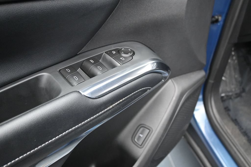 Used 2025 Chevrolet Traverse LT w/ LPO, Floor Liner Package AWD/4WD image 18