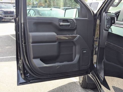 Used 2021 Chevrolet Silverado 1500 RST image 20