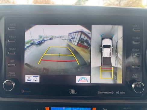 Used 2021 Toyota Tacoma TRD Off-Road w/ TRD Premium Off Road Package image 22