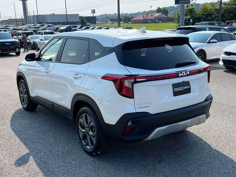 Used 2026 Kia Seltos LX AWD/4WD image 28