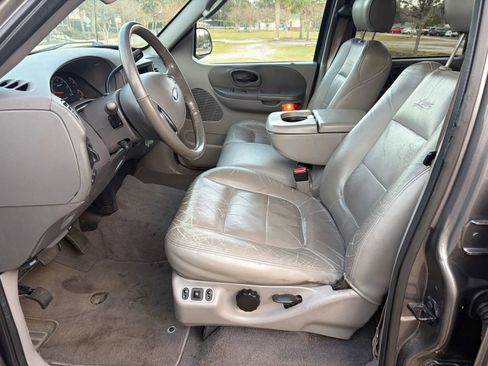 Used 2002 Ford F150 King Ranch image 13