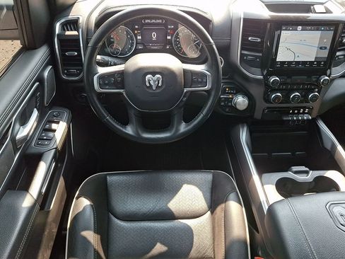 Used 2022 RAM 1500 Laramie AWD/4WD image 15