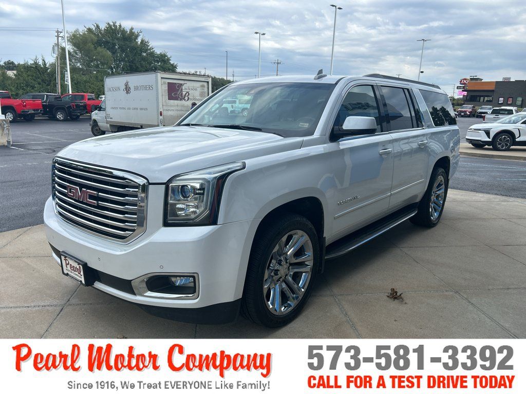 Used 2017 GMC Yukon XL SLT w/ Premium Edition AWD/4WD image 7