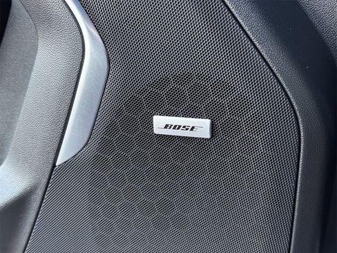 Used 2024 Chevrolet Tahoe Z71 w/ Luxury Package image 35