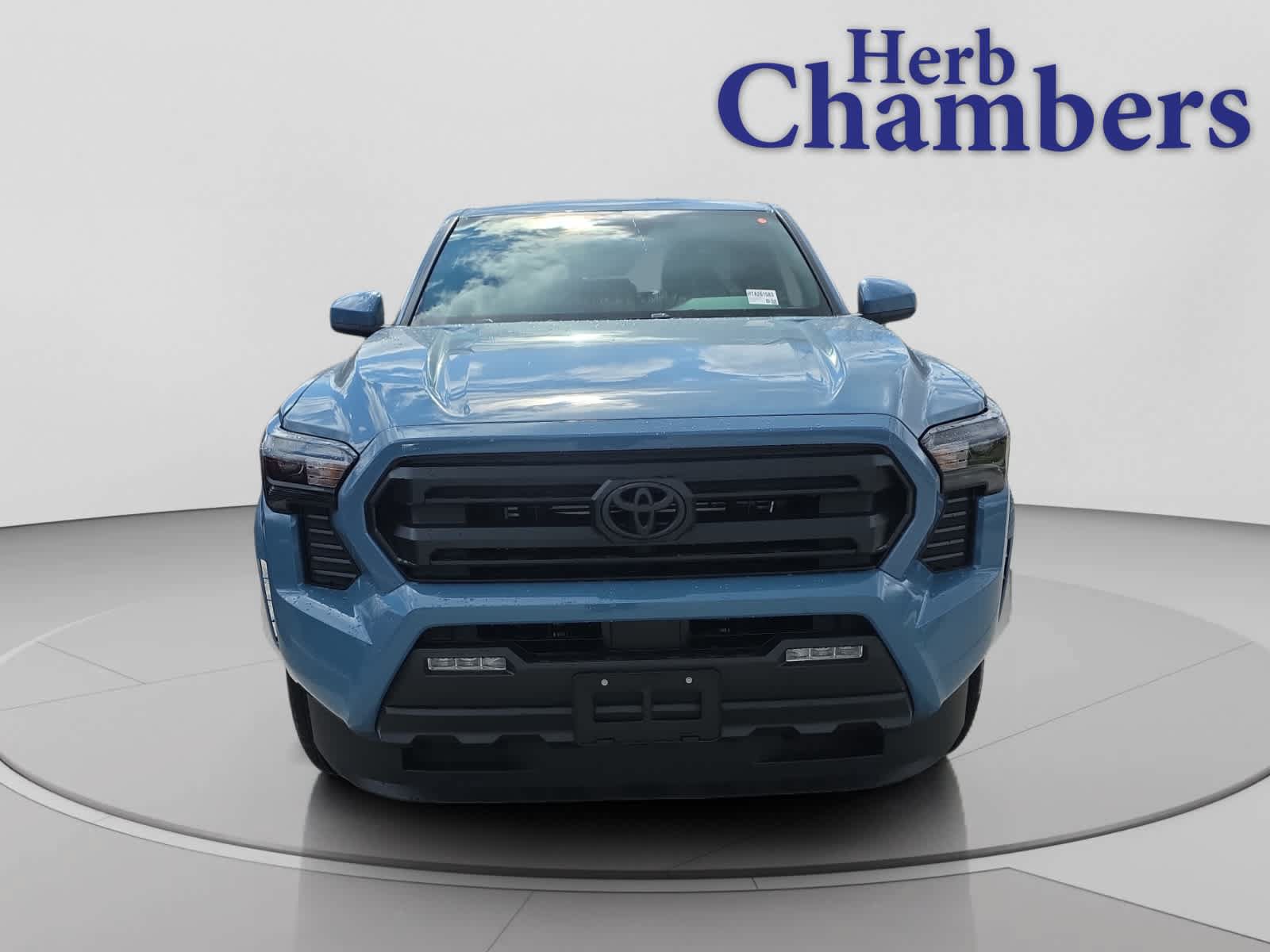 Used 2026 Toyota Tacoma SR5 AWD/4WD image 10