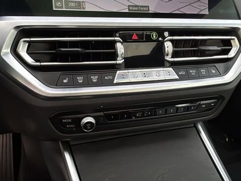 Used 2021 BMW 330i xDrive Sedan w/ Convenience Package image 31