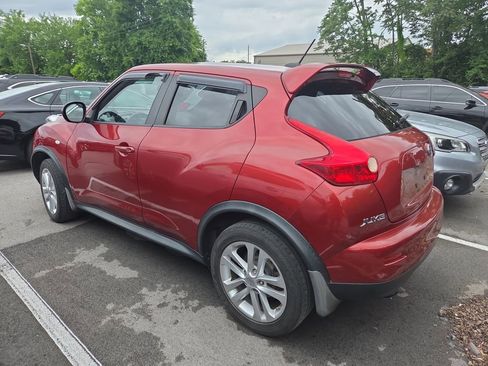 Used 2011 Nissan Juke SL AWD/4WD image 6