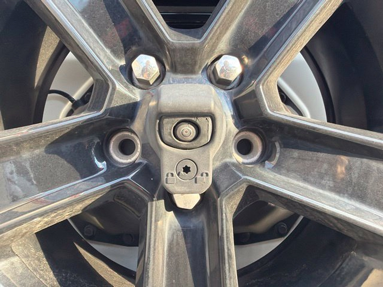 Used 2021 Jeep Wrangler Unlimited Sahara AWD/4WD image 12