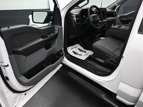 Used 2024 Ford F150 XL image 17