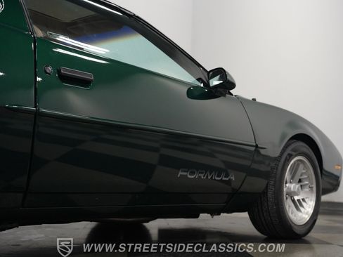 Used 1991 Pontiac Firebird Formula image 32