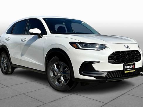 New 2026 Honda HR-V LX image 2