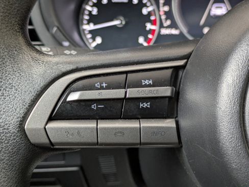 Used 2022 MAZDA MAZDA3 s image 15