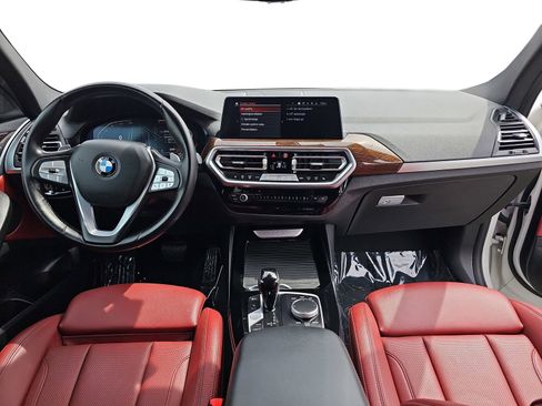 Used 2024 BMW X3 sDrive30i w/ Convenience Package image 9