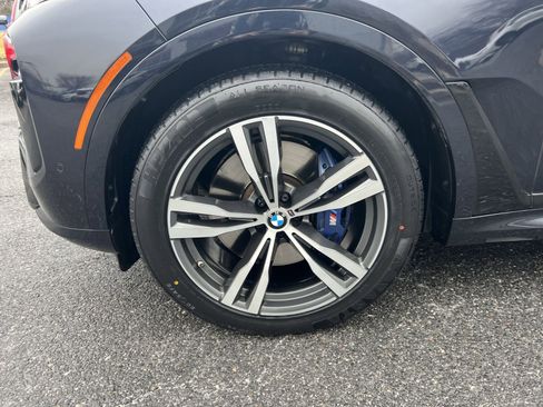 Used 2023 BMW X7 M60i w/ Executive Package image 12