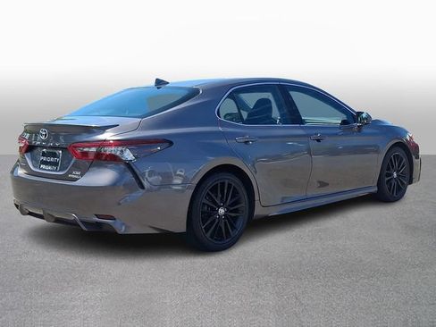 Used 2024 Toyota Camry XSE w/ Cold Weather Package FWD image 4