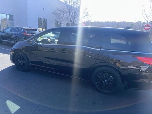 Used 2024 Honda Odyssey Sport image 15