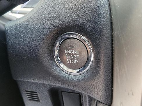 Used 2015 Lexus GX 460 w/ Premium Package AWD/4WD image 14