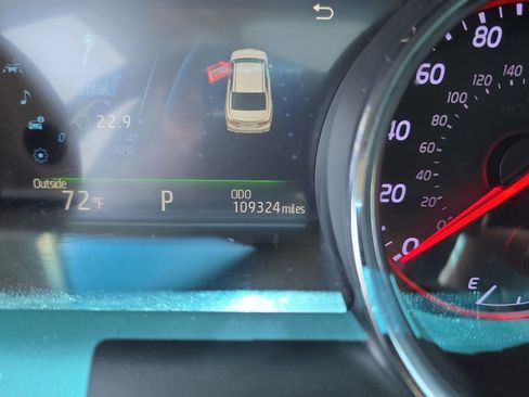 Used 2019 Toyota Camry XSE FWD image 27