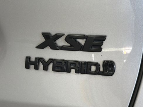 Used 2023 Toyota RAV4 XSE image 41