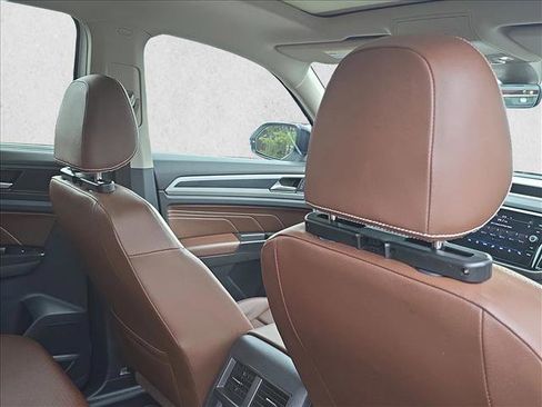 Used 2023 Volkswagen Atlas SEL R-Line image 20