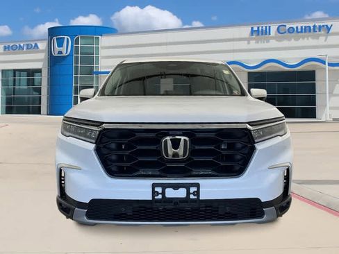 New 2025 Honda Pilot EX-L image 8