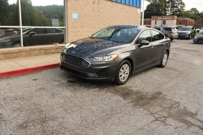 Used 2019 Ford Fusion S FWD image 3