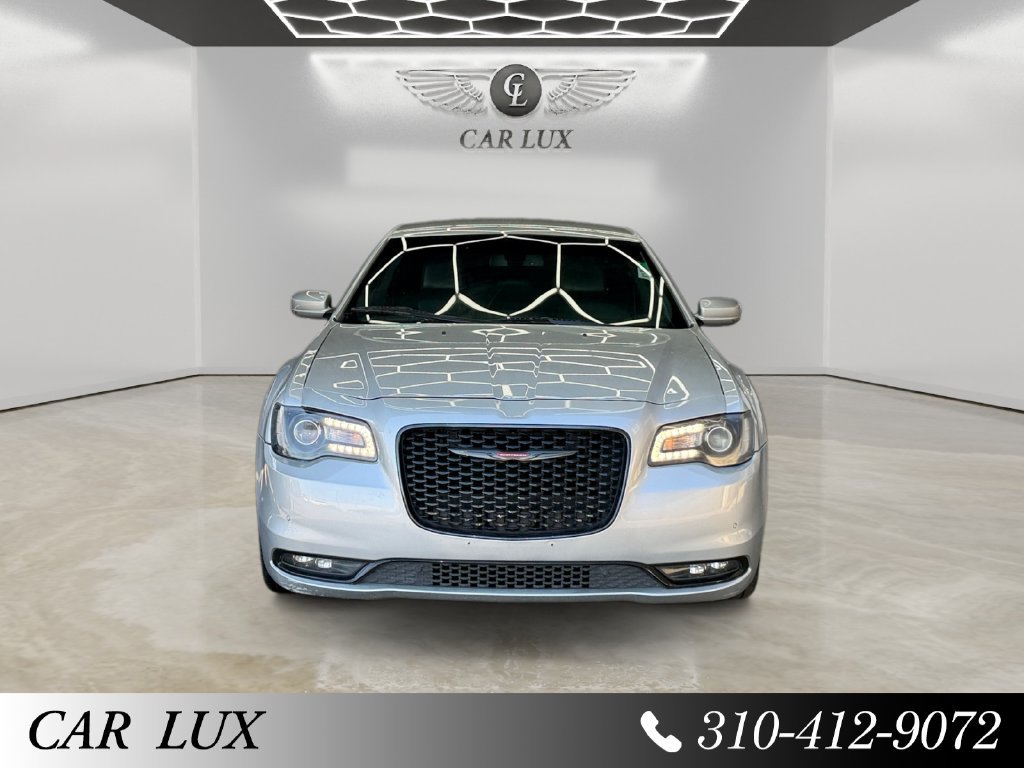 Used 2021 Chrysler 300 S RWD image 8