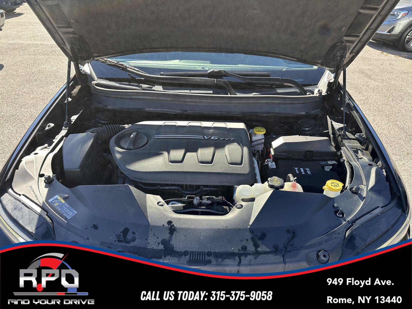 Used 2021 Jeep Cherokee Limited AWD/4WD image 28