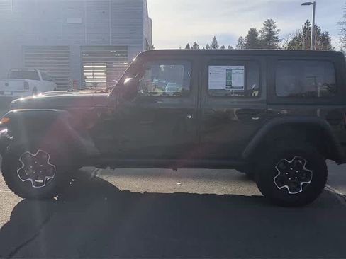 Used 2023 Jeep Wrangler Unlimited Rubicon w/ Cold Weather Group image 5