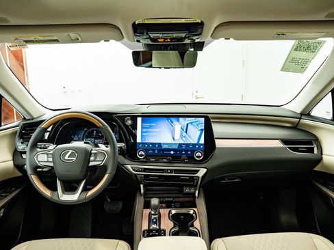 New 2026 Lexus RX 350 Premium Plus AWD/4WD image 4
