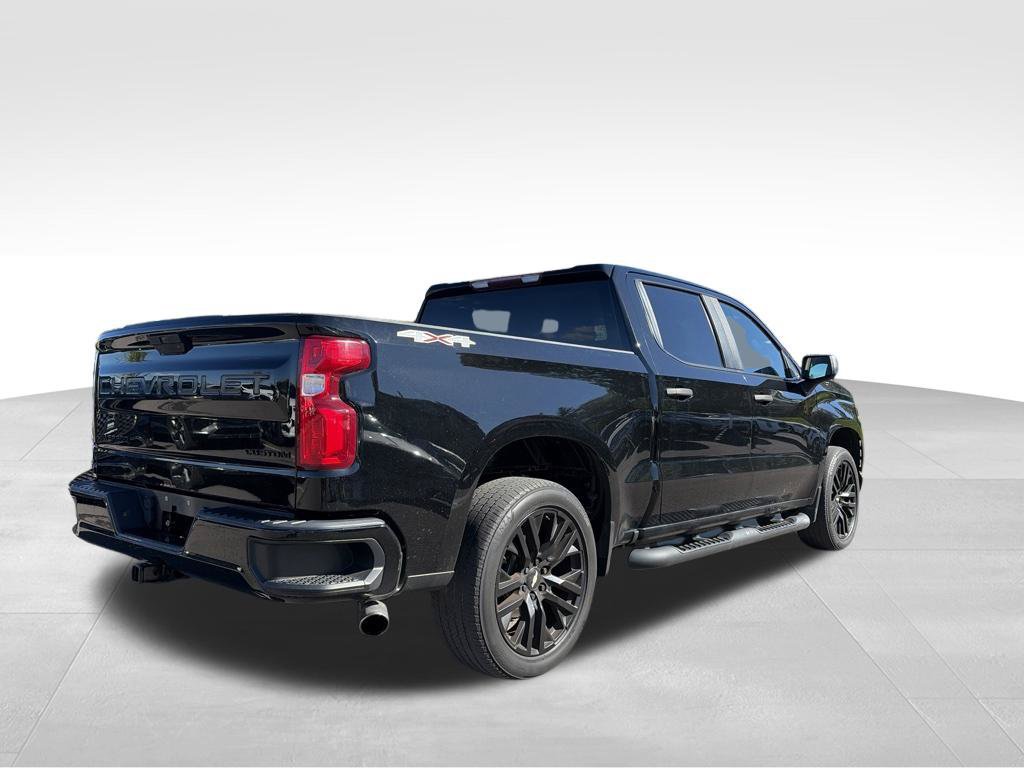 Used 2020 Chevrolet Silverado 1500 Custom w/ Custom Value Package AWD/4WD image 16