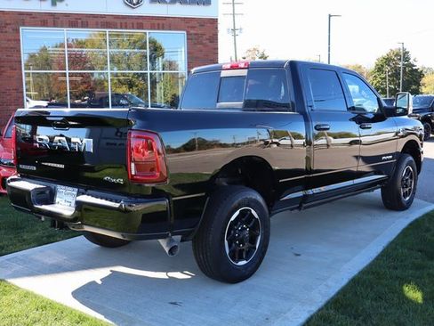 Used 2025 RAM 2500 Laramie image 39