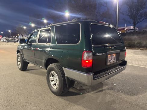 Used 1999 Toyota 4Runner SR5 w/ Upgrade Value Pkg 2 image 6