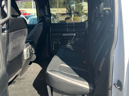 Used 2018 Ford F350 Platinum w/ Platinum Ultimate Package image 13